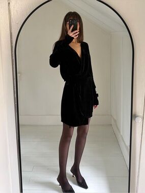 The Attico Anjelica Velvet Silk Mini Wrap Dress Size 2 Black Retail $865